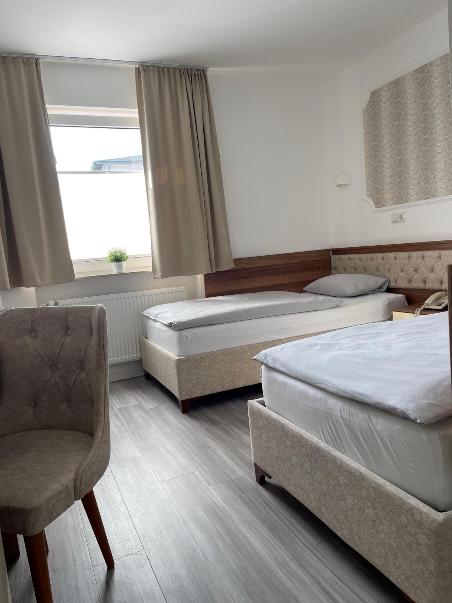 Hotel Rosenheim Schwentinental Ngoại thất bức ảnh