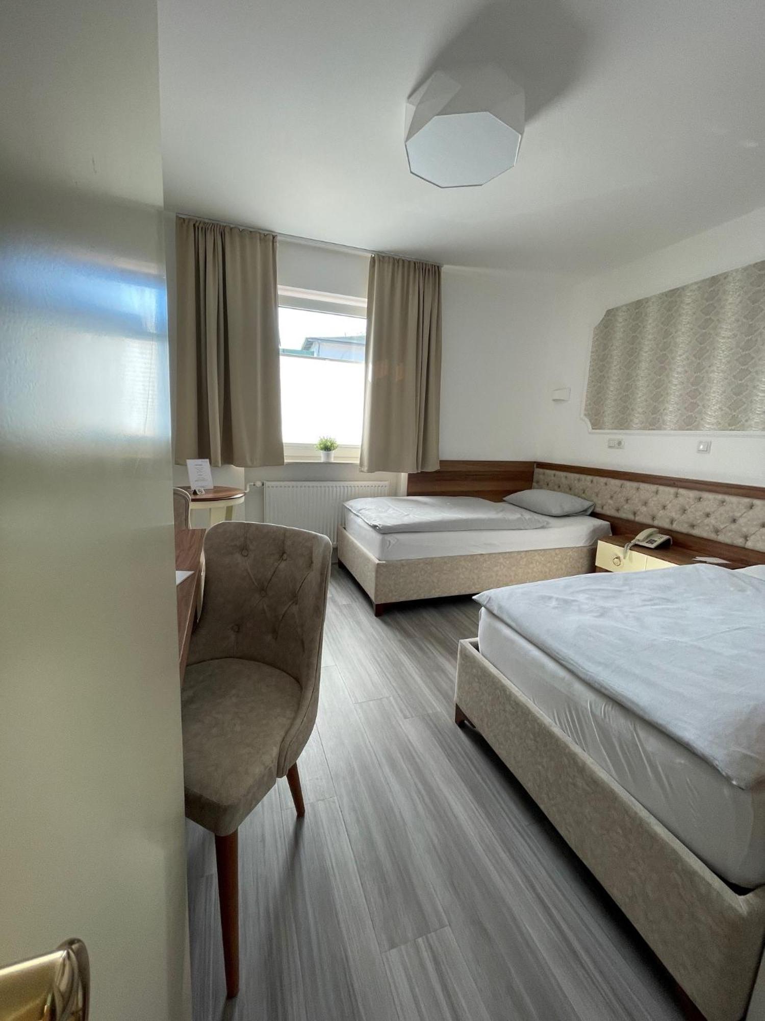 Hotel Rosenheim Schwentinental Ngoại thất bức ảnh